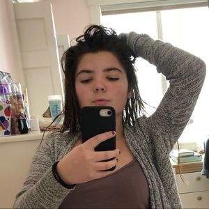 Meet your Posher, Delaney